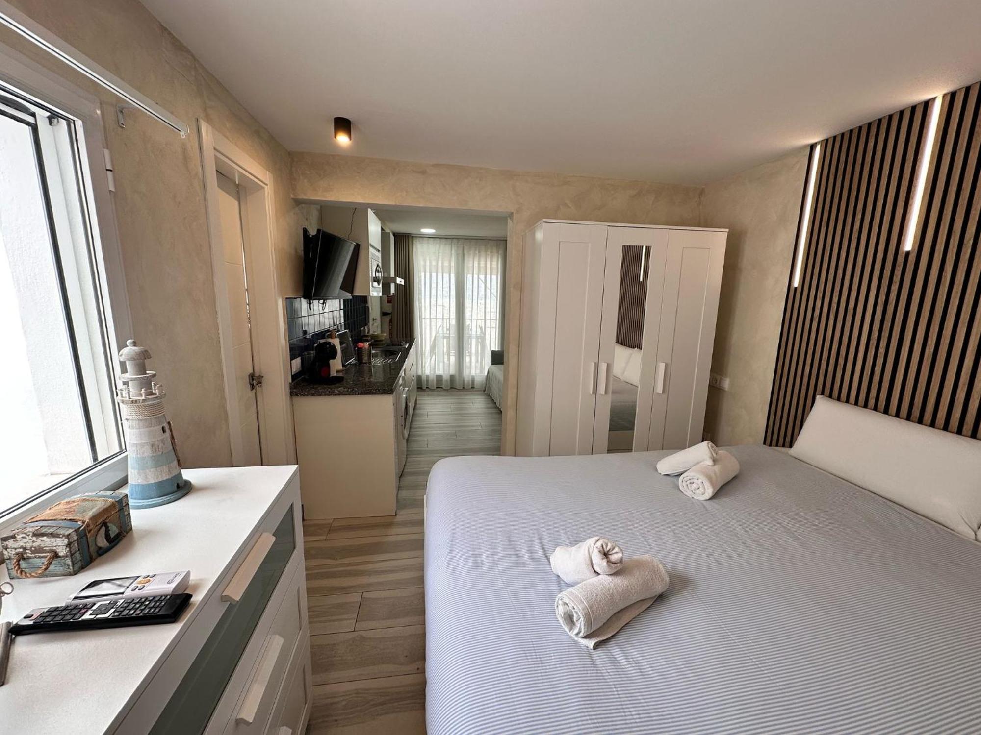 Playa Carihuela Apartamentos El Carmen Торремолінос Екстер'єр фото